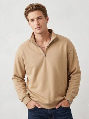 Woolrich Men’s 1/4 Zip Light Mushroom Sweater Size Large.
